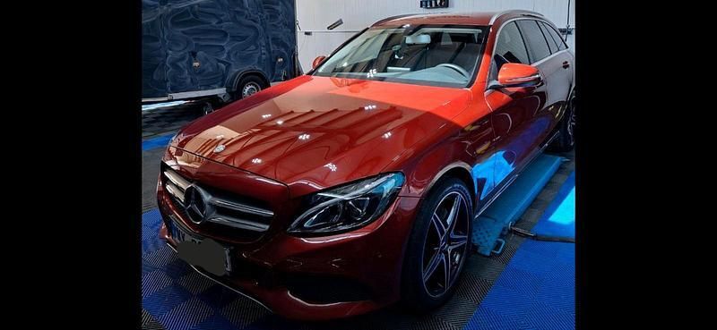 Andere außenfarben Gebraucht 2016 Mercedes C180 Kombi | 16.990 € (Fairer Preis) - Bild 1/4