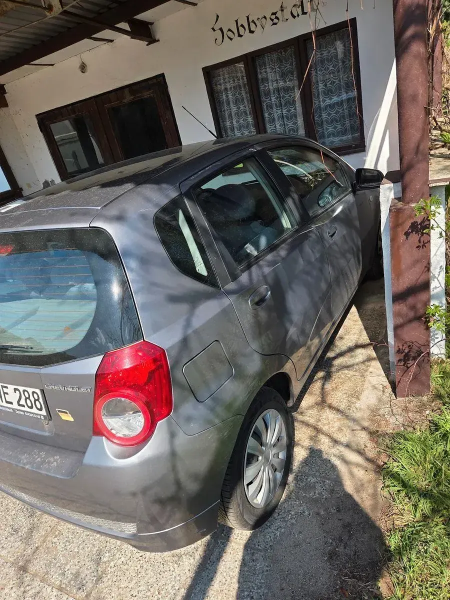Używany Chevrolet Aveo 80 KM (58 kW) 2010 Szary Hatchback