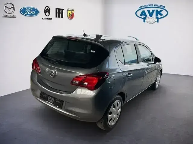 Gebraucht Opel Corsa Edition 90 PS (66 kW) 2016 Shiny grey (rock) Kleinwagen