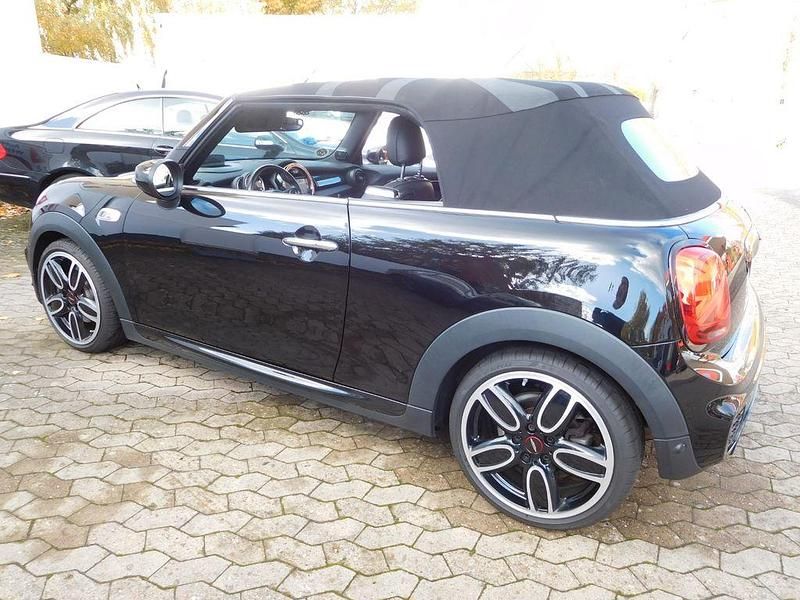 Gebraucht Mini Cooper S Cabriolet 192 PS (141 kW) 2020 Schwarz Cabrio