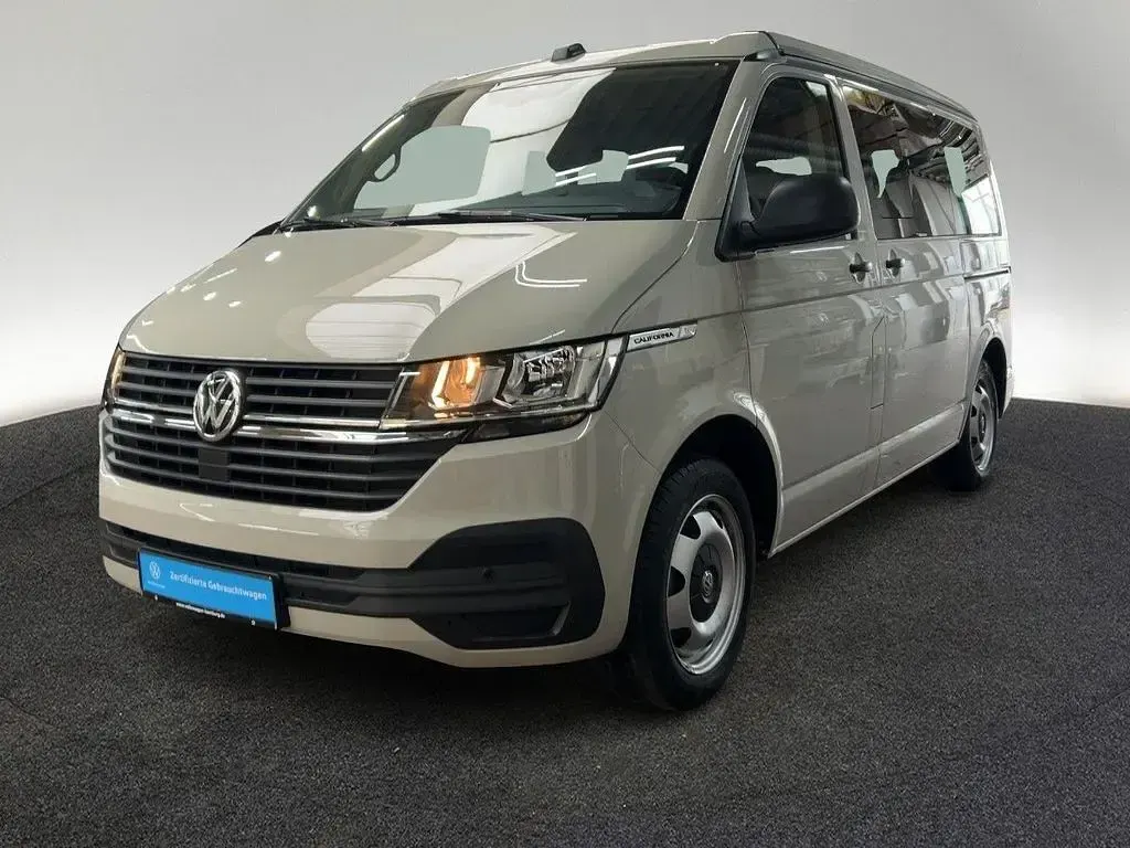 Gebraucht VW California Beach 150 PS (110 kW) 2022 6u ascotgrau Van