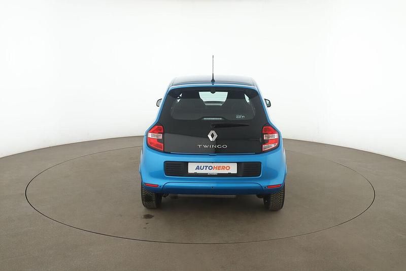 Second-hand Renault Twingo Dynamique 90 CP (66 kW) 2015 Albastru Hatchback