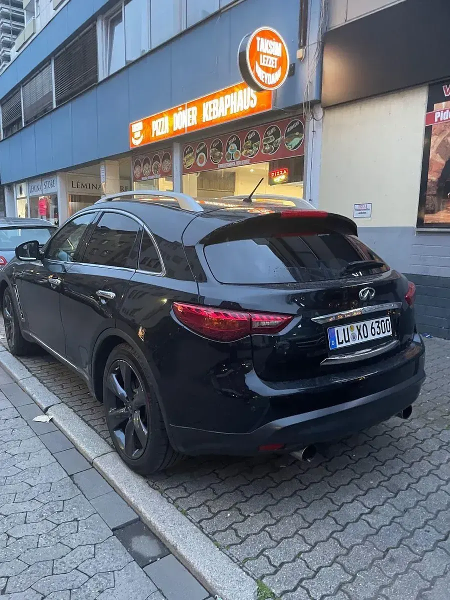 Gebraucht Infiniti Fx30 247 PS (181 kW) 2014 Schwarz SUV