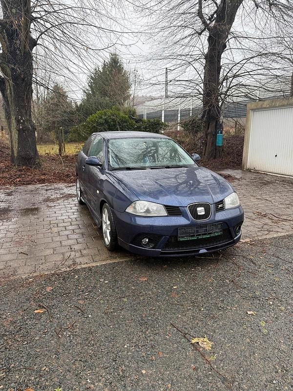 Gebraucht Seat Ibiza 75 PS (55 kW) 2006 Blau Kleinwagen