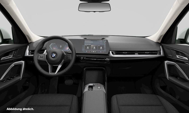 Nowe BMW X1 204 KM (150 kW) 2026 Biały SUV