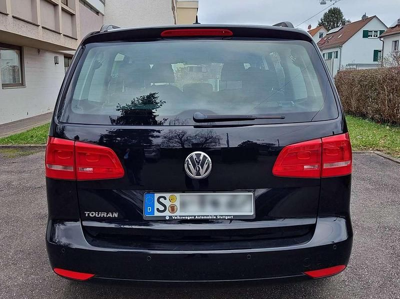 Gebraucht VW Touran 105 PS (77 kW) 2012 Schwarz Van / Kleinbus