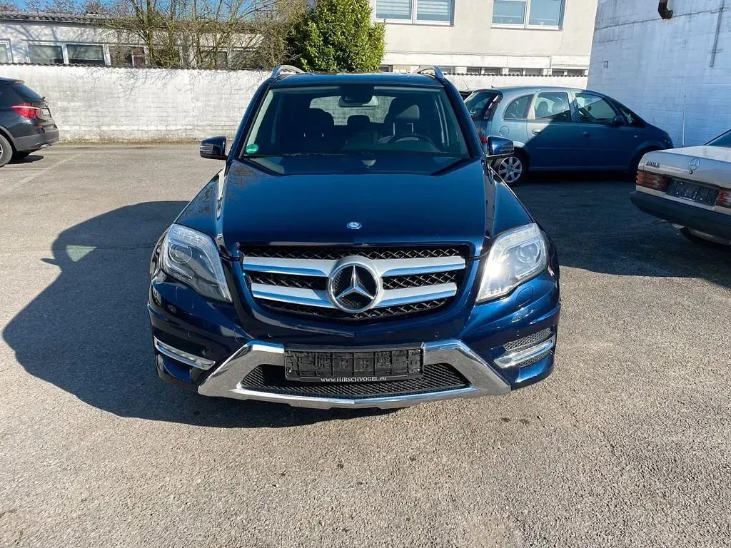 Gebraucht Mercedes GLK250 Sport 211 PS (155 kW) 2014 Blau SUV