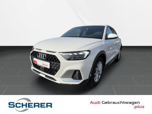 Weiß Gebraucht 2022 Audi A1 Sport Kleinwagen | 26.900 € (Teuer) - Bild 1/4