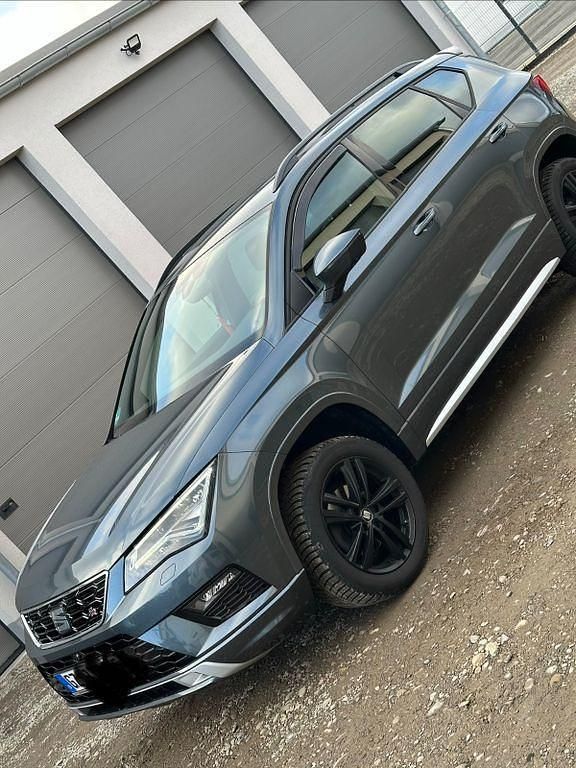 Gebraucht Seat Ateca FR 150 PS (110 kW) 2019 Grau SUV