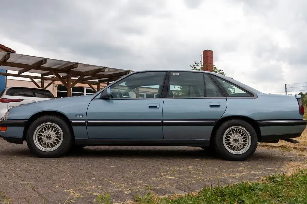 Gebraucht Opel Senator 177 PS (130 kW) 1991 Blau Limousine