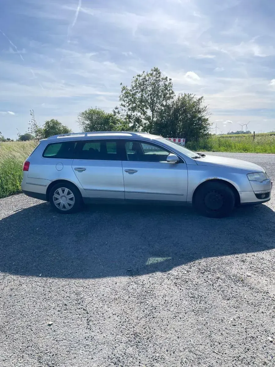 Gebraucht VW Passat 140 PS (102 kW) 2006 Silber Kombi