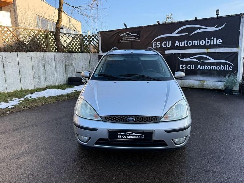 Gebraucht Ford Focus Finesse 101 PS (74 kW) 2003 Grau Kombi