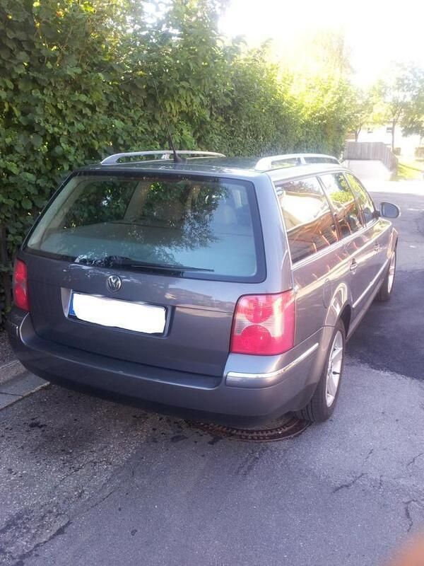 Gebraucht VW Passat Highline 222 PS (163 kW) 2004 Grau metallic Kombi