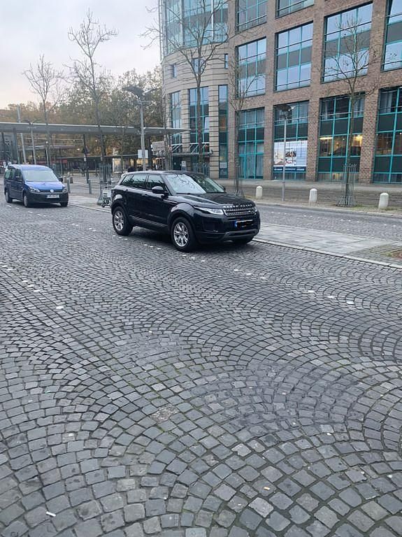 Gebraucht Land Rover Range Rover evoque Pure 150 PS (110 kW) 2017 Schwarz SUV