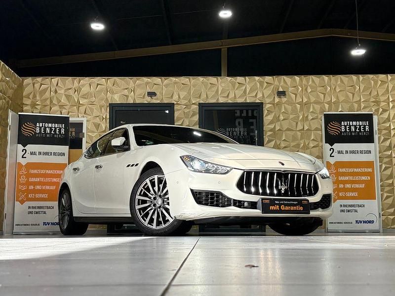Gebraucht Maserati Ghibli 275 PS (202 kW) 2019 Weiß Limousine