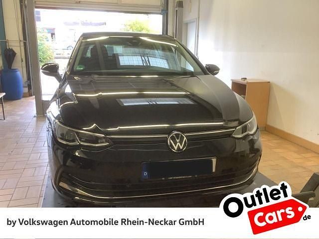 Deep black perleffekt Gebraucht 2021 VW Golf Active Limousine | 17.992 € (Fairer Preis) - Bild 1/4