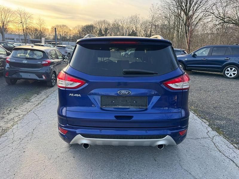 Gebraucht Ford Kuga 179 PS (131 kW) 2015 Blau SUV