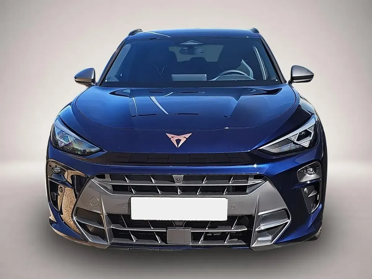Neu Cupra Terramar VZ 265 PS (194 kW) 2026 Manufacturer SUV