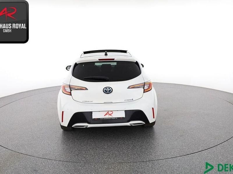 Gebraucht Toyota Corolla Lounge 184 PS (135 kW) 2020 Weiß Limousine