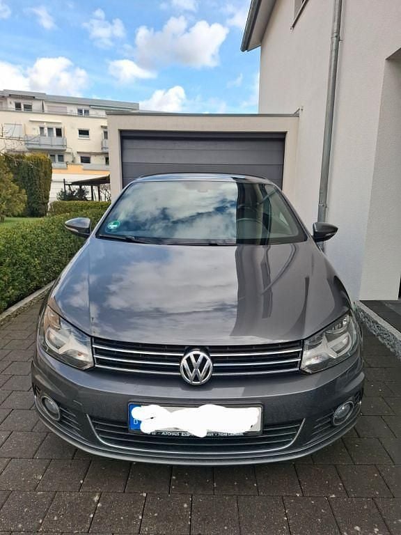 Gebraucht VW Eos Sportline 160 PS (117 kW) 2012 Grau Cabrio