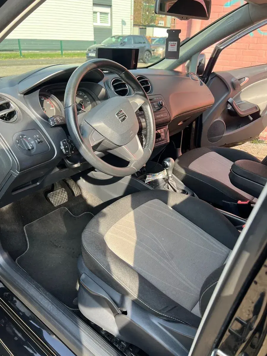 Gebraucht Seat Ibiza Style 105 PS (77 kW) 2014 Schwarz Kleinwagen