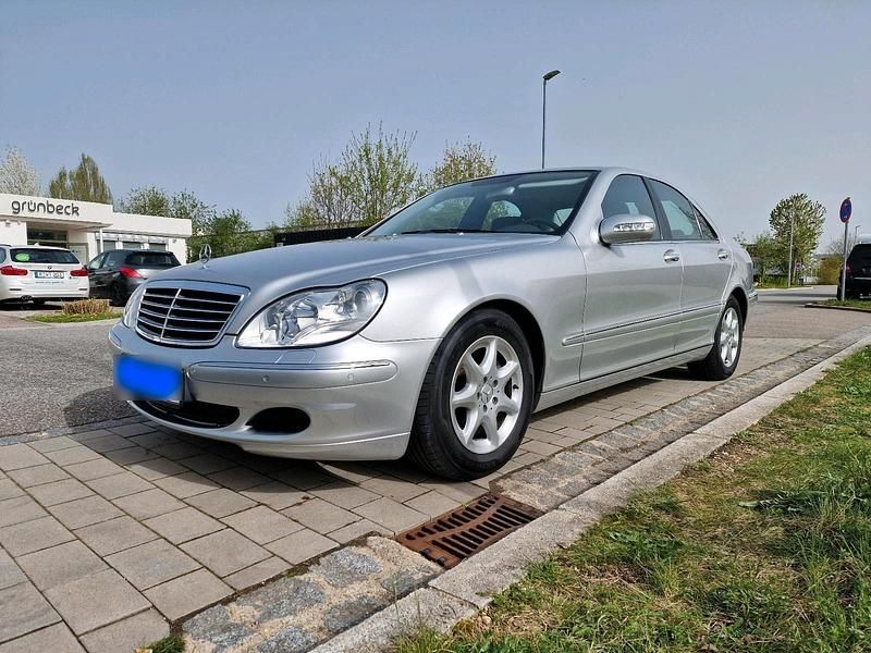 Gebraucht Mercedes S320 202 PS (148 kW) 2005 Silber Limousine