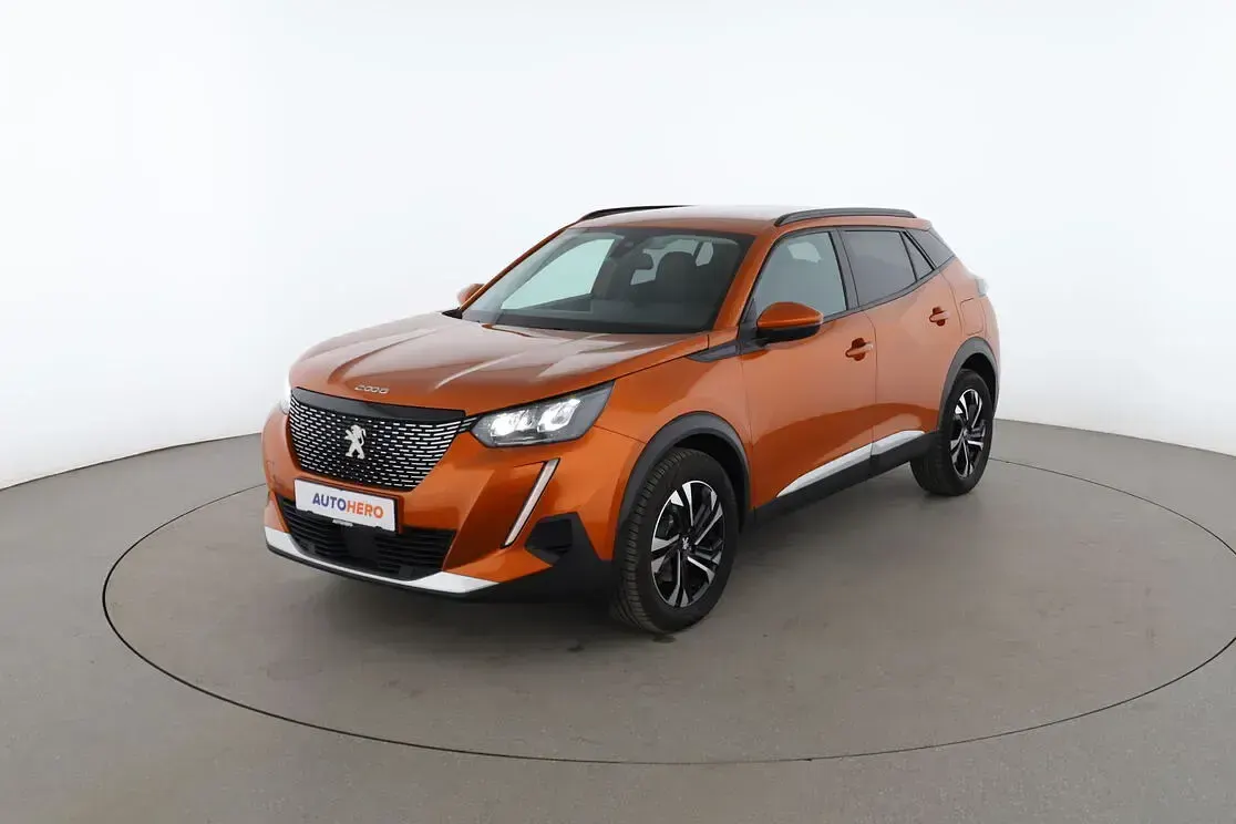 Gebraucht Peugeot 2008 Allure 131 PS (96 kW) 2021 SUV