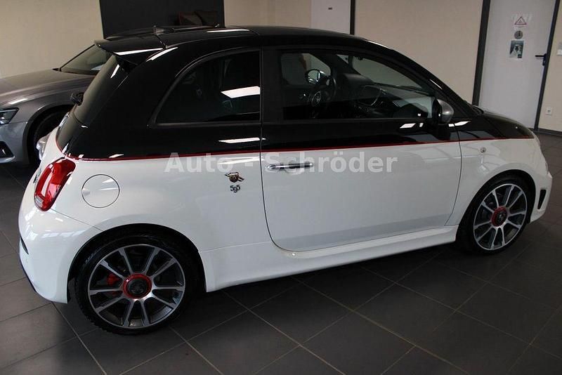 Gebraucht Abarth 595 Turismo 165 PS (121 kW) 2021 Weiß Kleinwagen