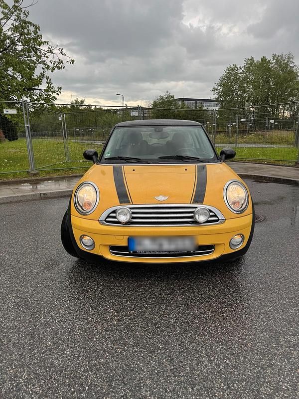 Gelb Gebraucht 2008 Mini Cooper Kleinwagen | 2.200 € (Guter Preis) - Bild 1/4