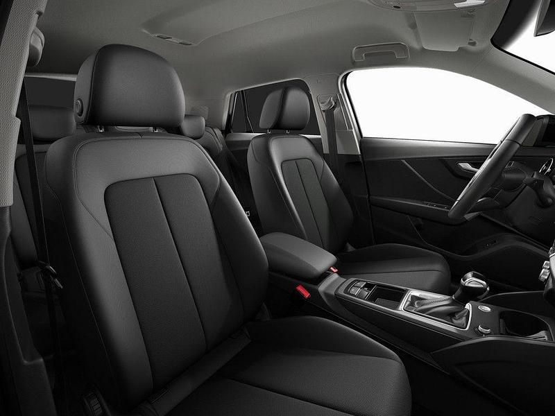 Gebraucht Audi Q2 Advanced Plus 150 PS (110 kW) 2025 Mythosschwarz metallic SUV