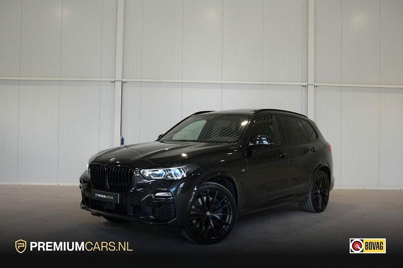 Schwarz Gebraucht 2021 BMW X5 M50 Performance SUV | 48.790 € (Superpreis) - Bild 1/4