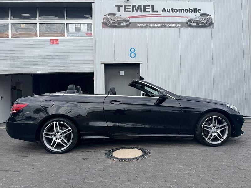 Gebraucht Mercedes E220 AMG 170 PS (125 kW) 2016 Schwarz Cabrio
