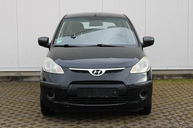 Gebraucht Hyundai i10 Edition 67 PS (49 kW) 2010 Schwarz Kleinwagen
