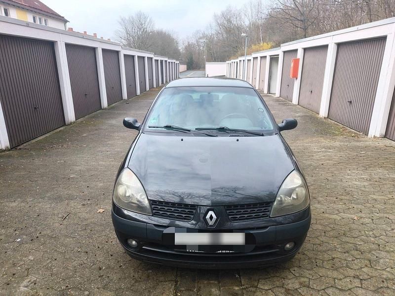 Gebraucht Renault Clio II 75 PS (55 kW) 2003 Schwarz Limousine