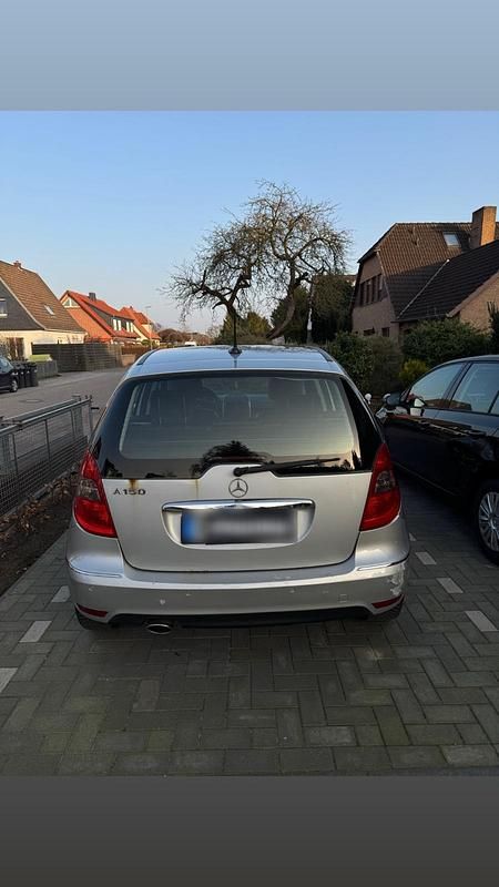 Gebraucht Mercedes A150 75 PS (55 kW) 2008 Silber Kleinwagen