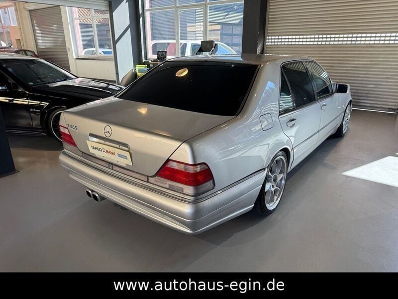Gebraucht Mercedes S500 320 PS (235 kW) 1993 Silber Limousine
