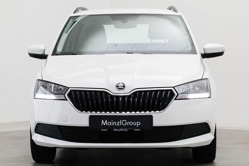 Gebraucht Skoda Fabia Ambition 95 PS (69 kW) 2022 Candyweiß Kleinwagen