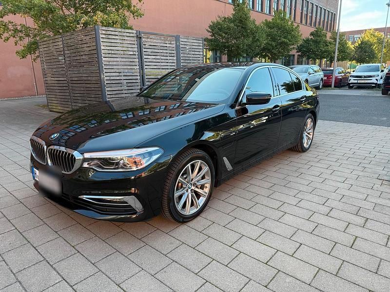 Schwarz Gebraucht 2020 BMW 530 Luxury Line Limousine | 20.800 € (Superpreis) - Bild 1/4