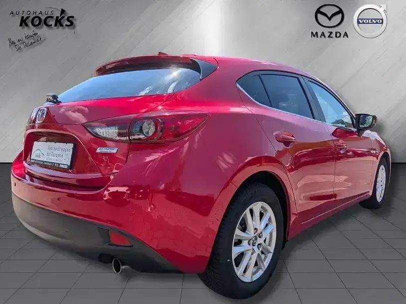 Gebraucht Mazda 3 Center-Line 120 PS (88 kW) 2016 Rubinrot metallic Limousine