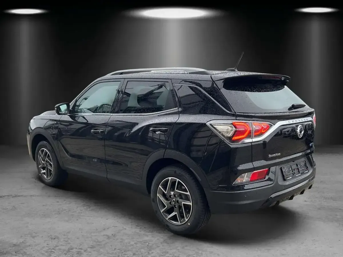 Gebraucht SsangYong Korando 139 kW (190 PS) 2023 Space black SUV