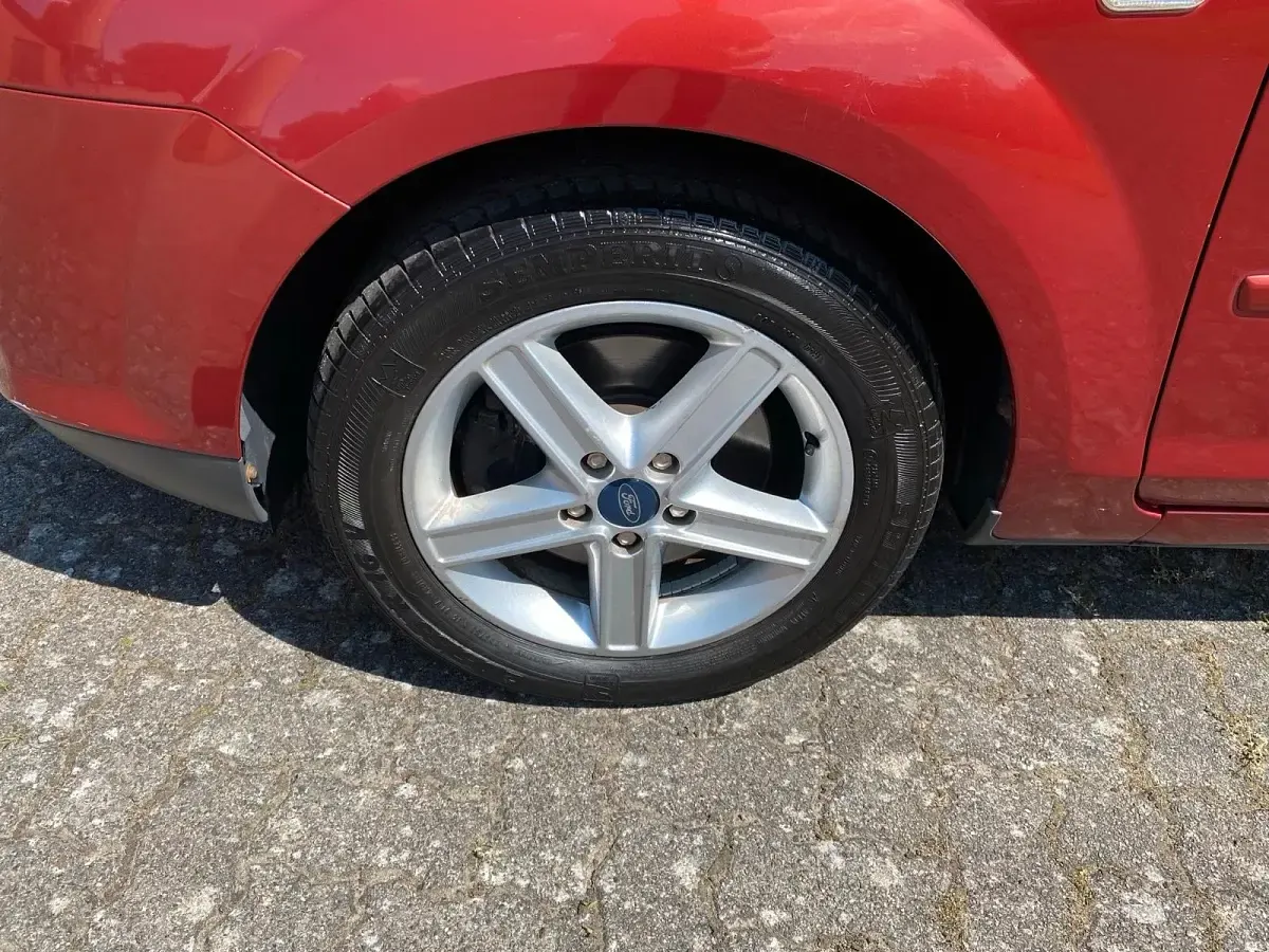 Gebraucht Ford Focus 145 PS (106 kW) 2006 Orange Kleinwagen