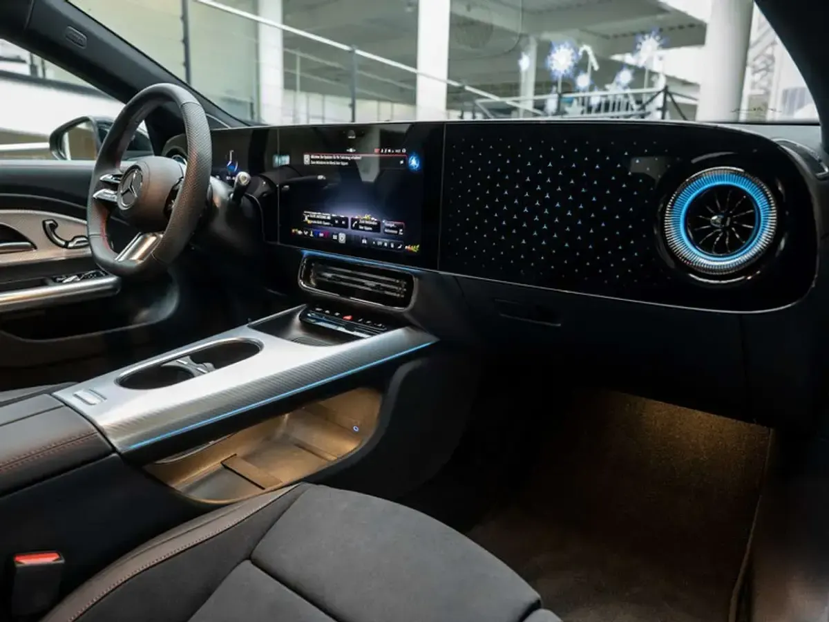 Gebraucht Mercedes 350 AMG 260 kW (354 PS) 2025 Schwarz SUV