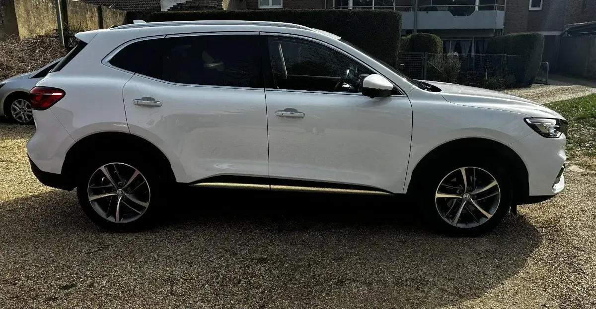 Occasion MG HS Luxury 162 ch (119 kW) 2023 Blanc SUV