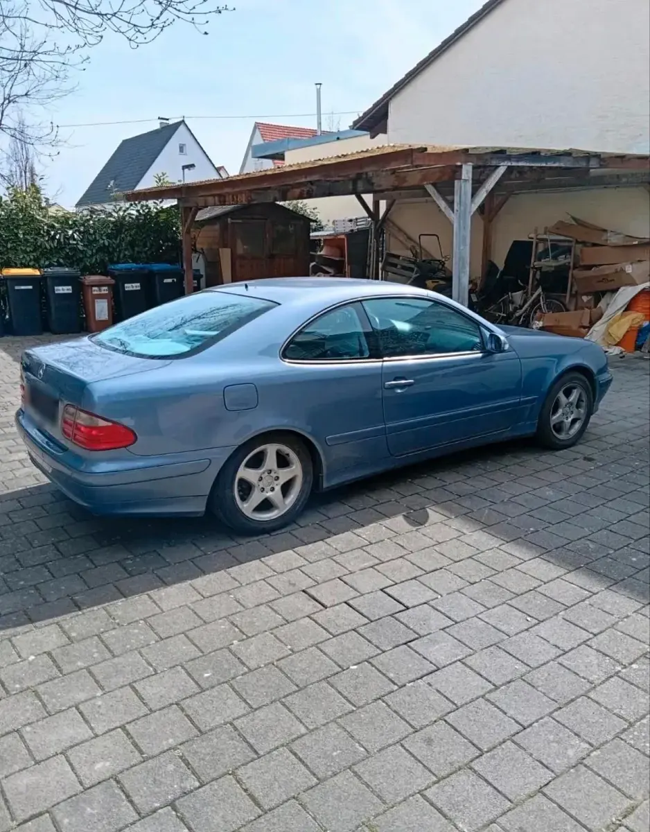 Gebraucht Mercedes CLK320 218 PS (160 kW) 2000 Braun Coupé