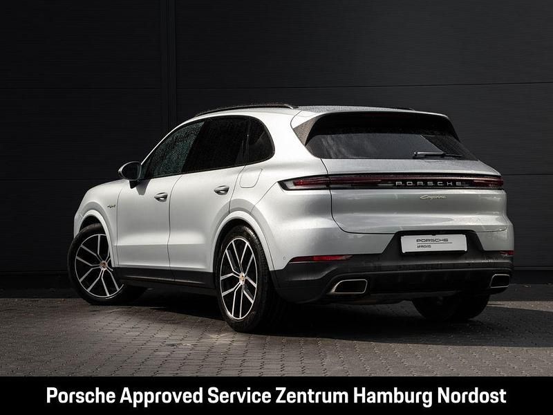 Gebraucht Porsche Cayenne 470 PS (345 kW) 2024 Silber SUV