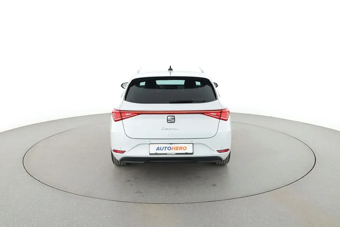 Gebraucht Seat Leon XCELLENCE 150 PS (110 kW) 2021 Weiß Kombi