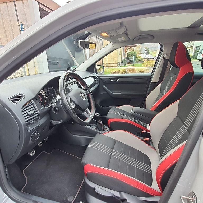 Grau Gebraucht 2018 Skoda Fabia Monte Carlo Kombi | 14.999 € (Teuer) - Bild 1/4