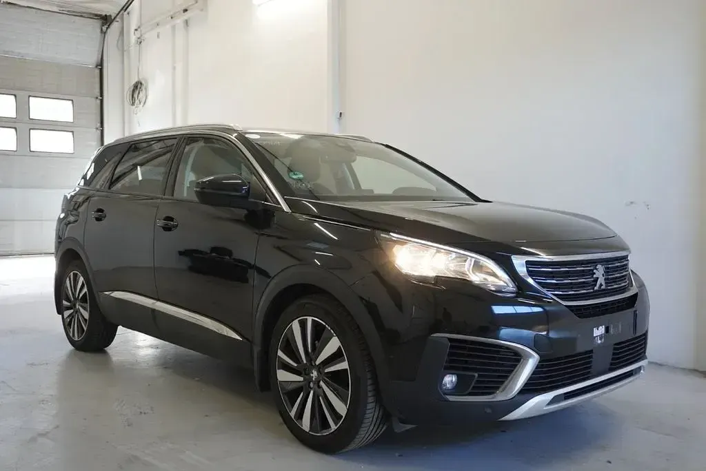 Gebraucht Peugeot 5008 Allure 131 PS (96 kW) 2020 Schwarz SUV
