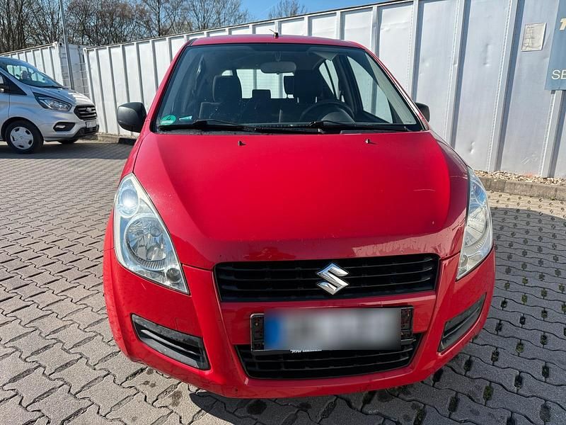 Gebraucht Suzuki Splash Comfort 65 PS (47 kW) 2009 Rot Kleinwagen