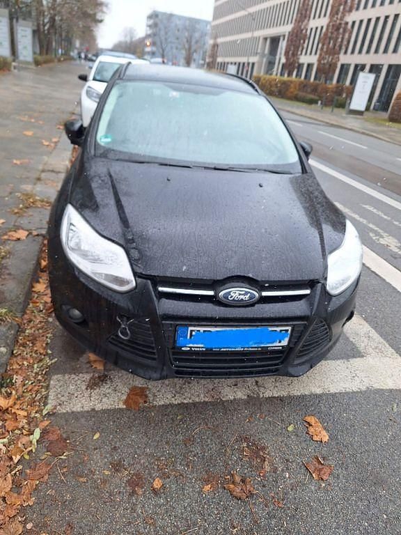 Gebraucht 2013 Ford Focus Limousine | 1.750 € (Superpreis) - Bild 1/4